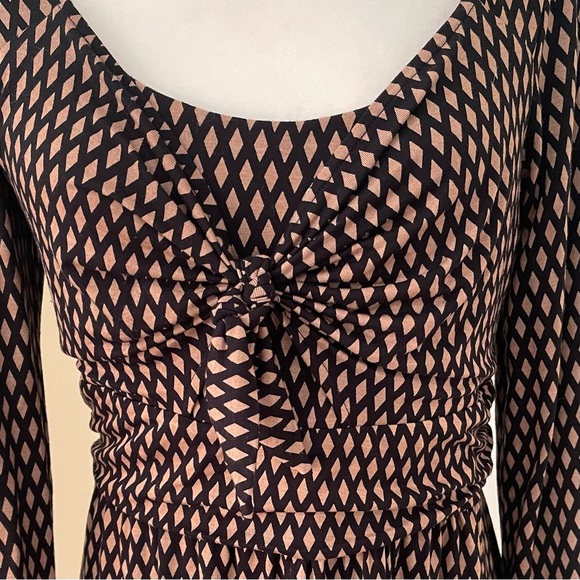 NWOT Anthropologie Meadow Rue Joselyn Diamond Tie Front Blouse - Picture 6 of 9
